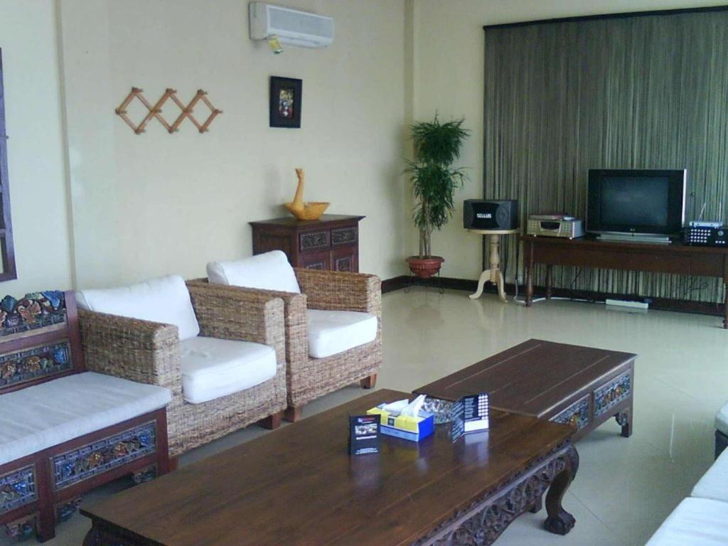 Green Wattana Hotel Sentul Bogor Exteriör bild